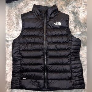 Women’s north face vest